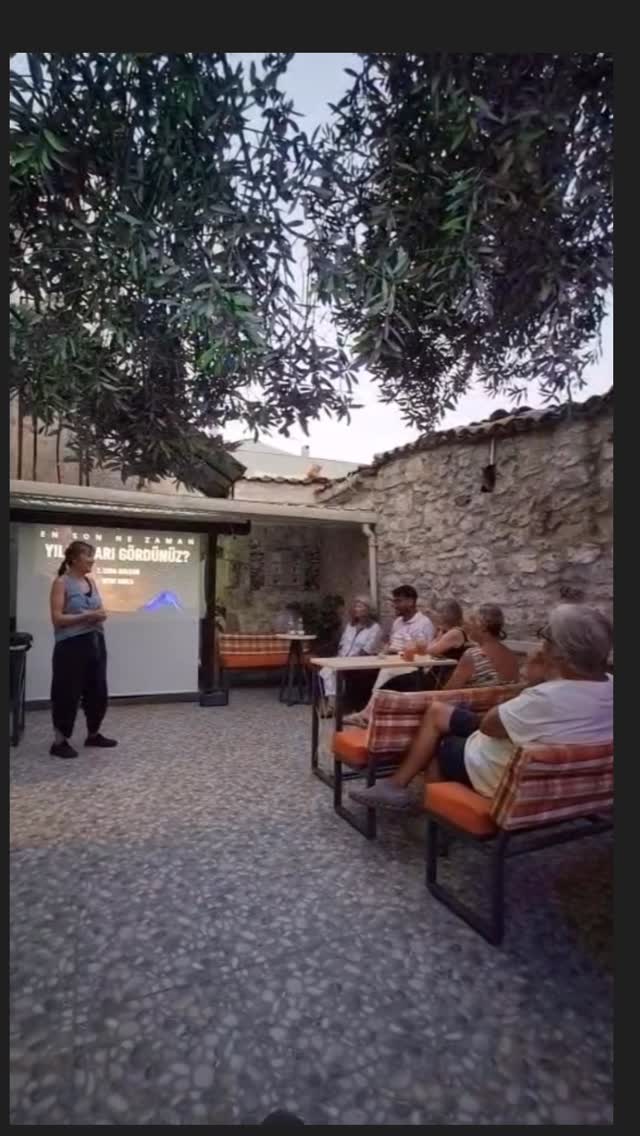 En Son Ne Zaman Yıldızları Gördünüz? video önizlemesi